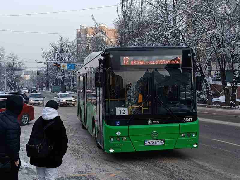 no 12 bus at dostyk plaza goes directly to shymbulak gondola station in 35 minutes