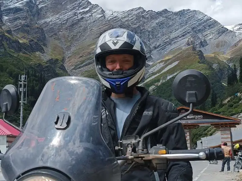 3000m acclimatisation ride to atal tunnel in manali en route to the himalayan kingdom of ladakh