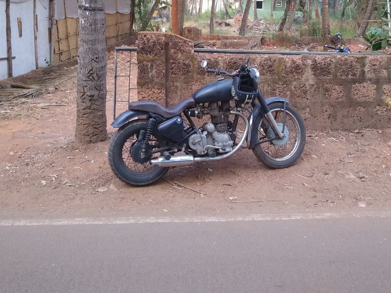 1990 royal enfield bullet bobber custom in Anjuna north Goa